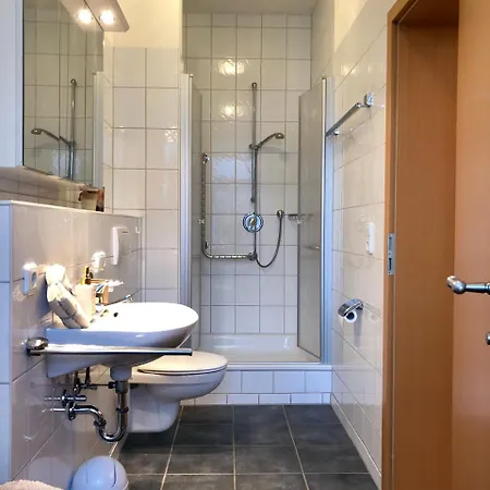 Golden Gapa Central Family 30 Apartment